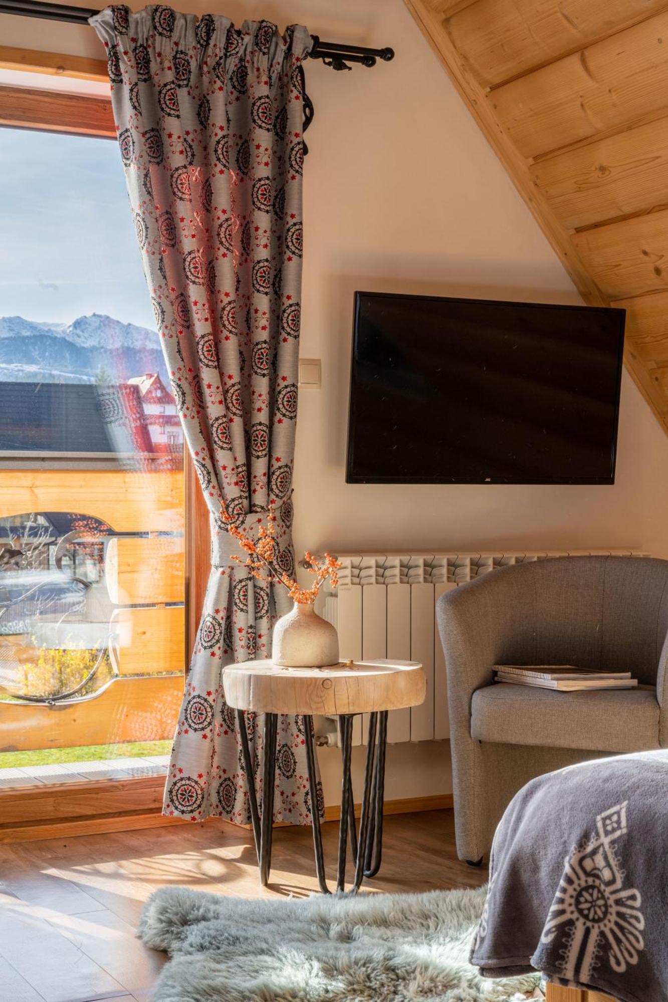 Lux-House & Jacuzzi Sauna Zakopane Bagian luar foto