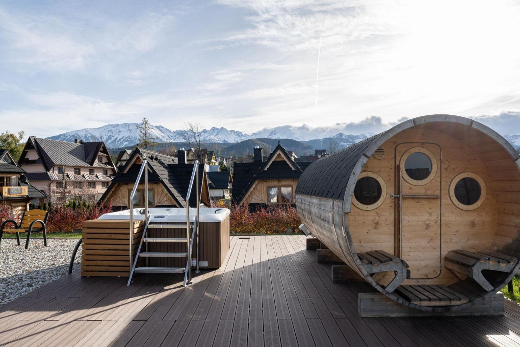 Lux-House & Jacuzzi Sauna Zakopane Bagian luar foto